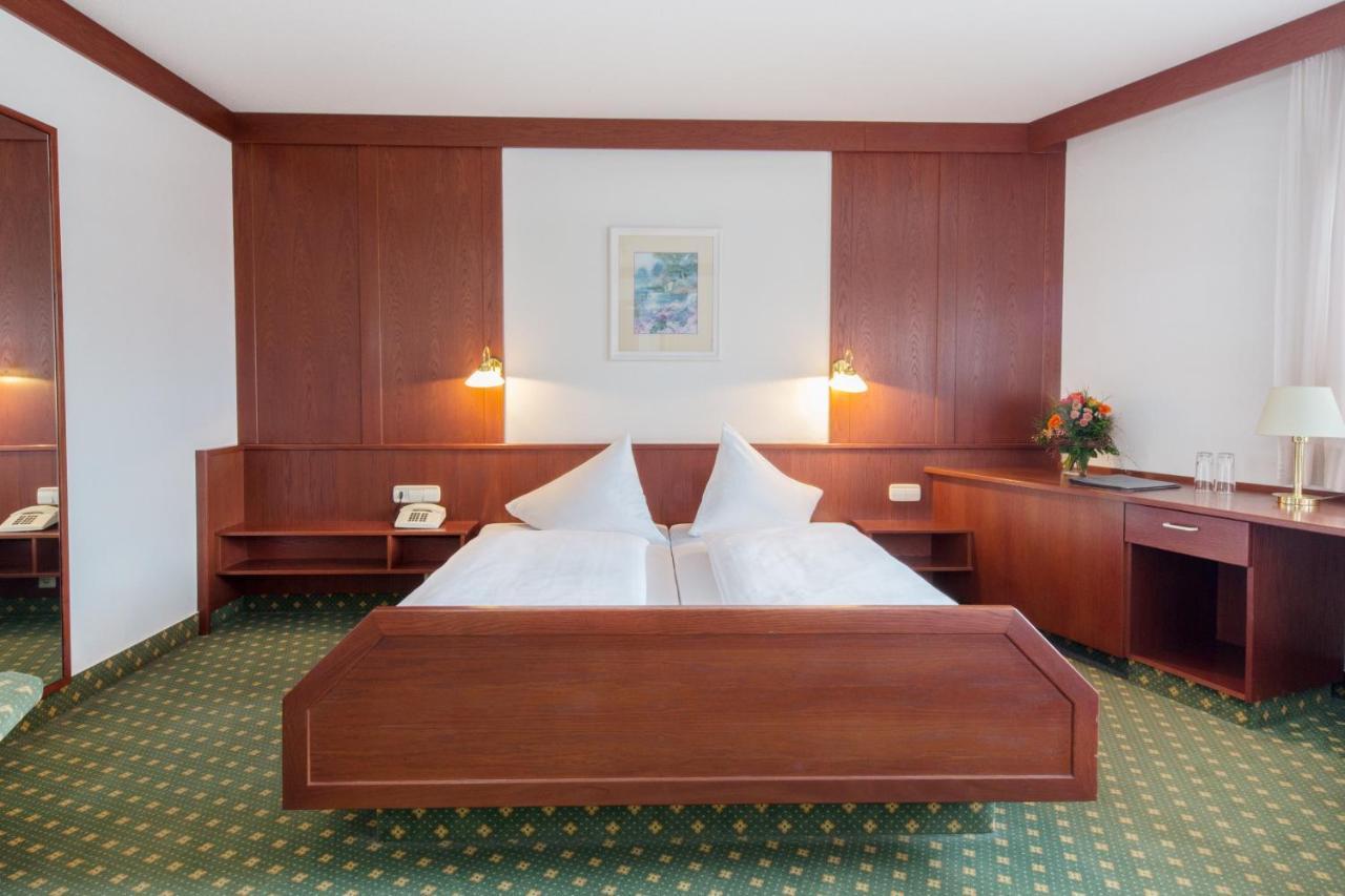 Hotel Jaegerhaus Meckenbeuren Extérieur photo